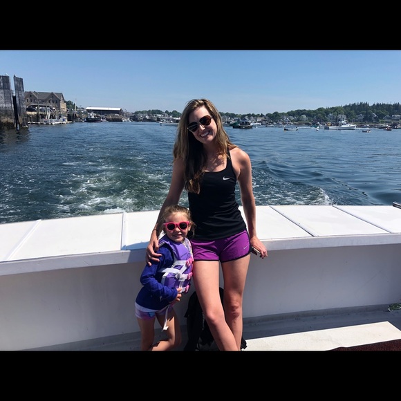 Meet your Posher, Kristen - Picture 2 of 3